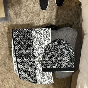 Micheal kors scarf and beanie